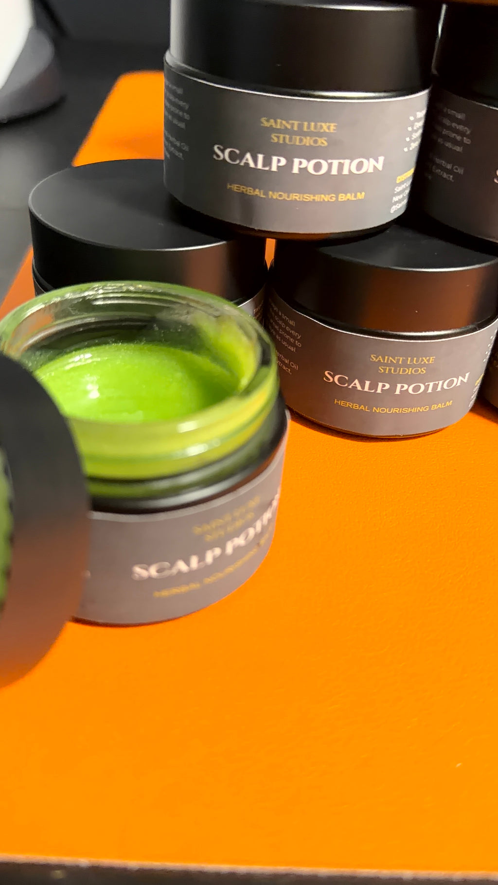 Saint Luxe Scalp Potion – Herbal Nourishing Balm 4oz